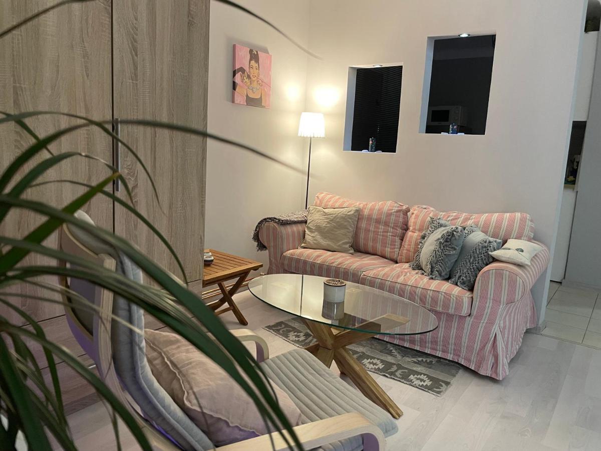 Linden Blossom Apartment